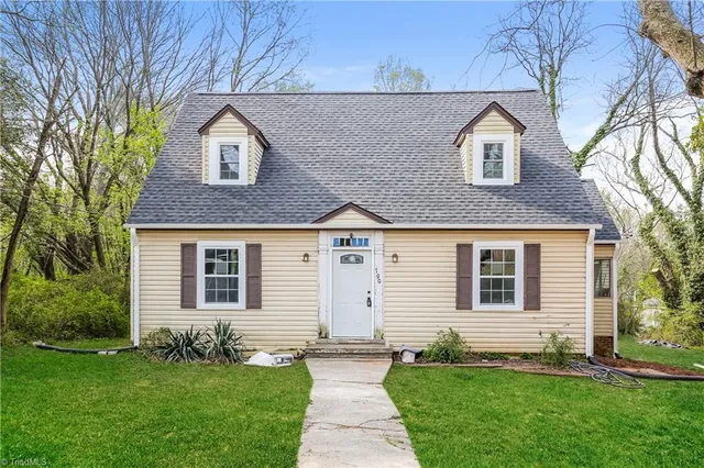 $190,000 | 700 Ontario Street, Winston-Salem, NC 27105