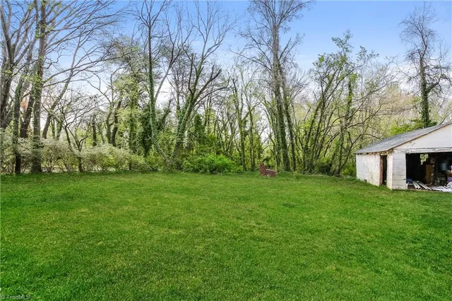 $190,000 | 700 Ontario Street, Winston-Salem, NC 27105