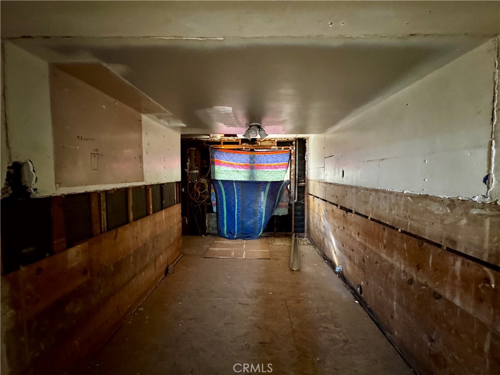 329 Chestnut Street Needles, CA 92363 - Photo 19 of 23 Kitchen