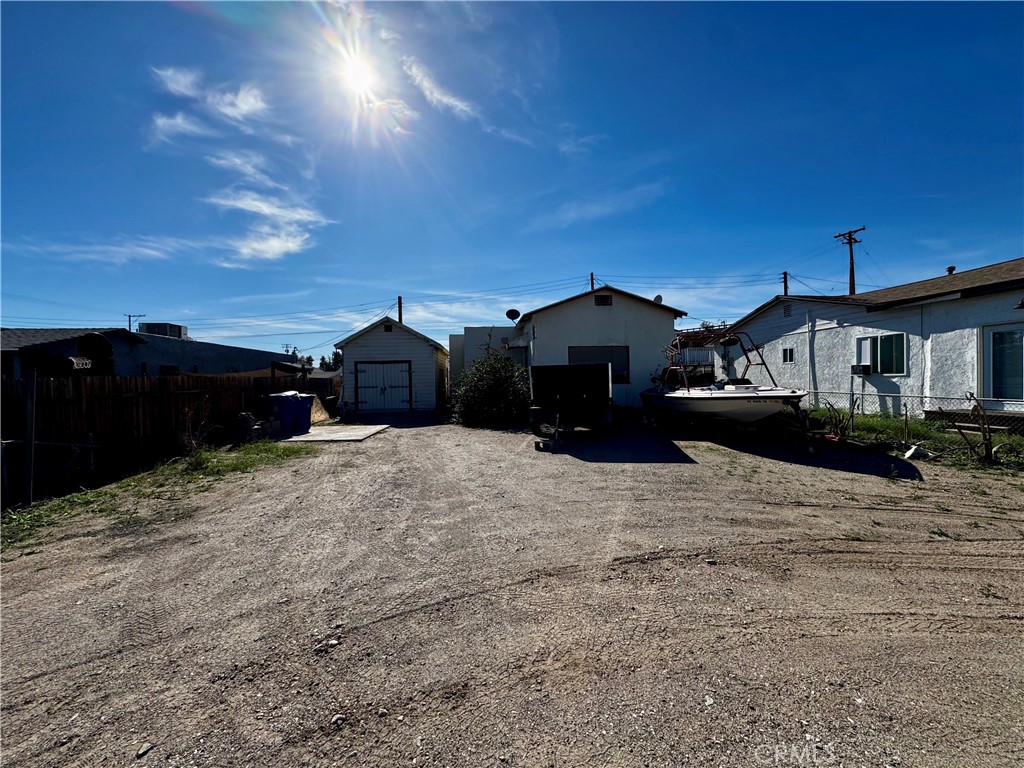 329 Chestnut Street Needles, CA 92363 - Photo 21 of 23