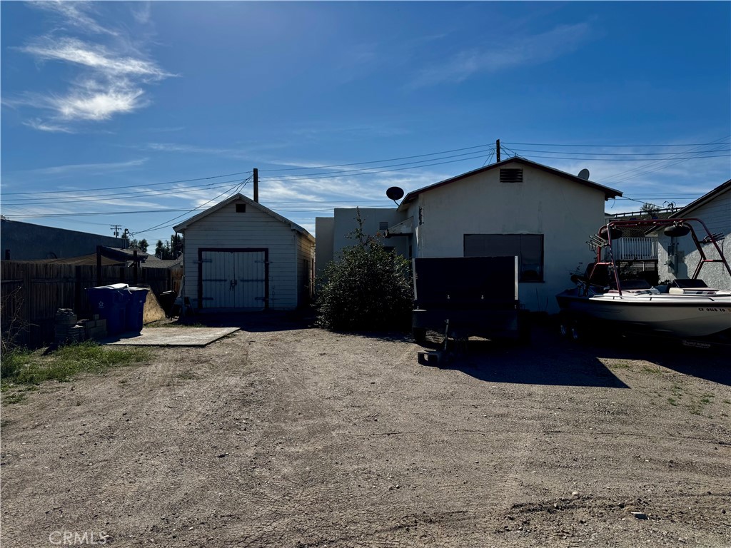 329 Chestnut Street Needles, CA 92363 - Photo 22 of 23