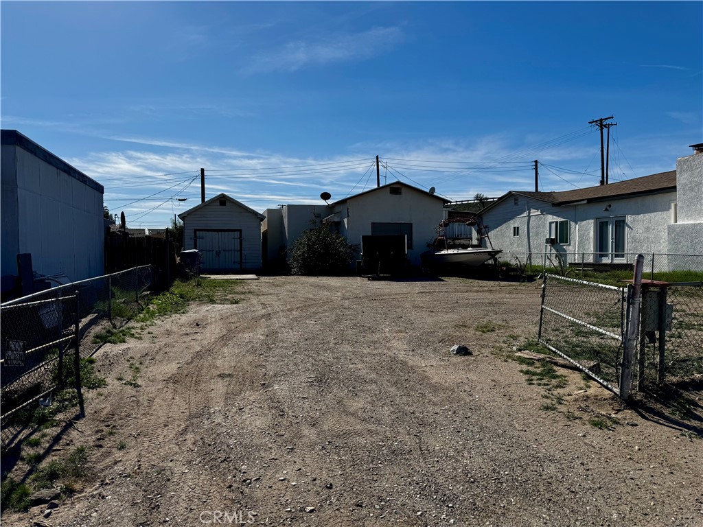 329 Chestnut Street Needles, CA 92363 - Photo 23 of 23