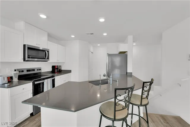 $300,000 | 7950 Pandora Sky Street, Unit 1, North Las Vegas, NV 89084