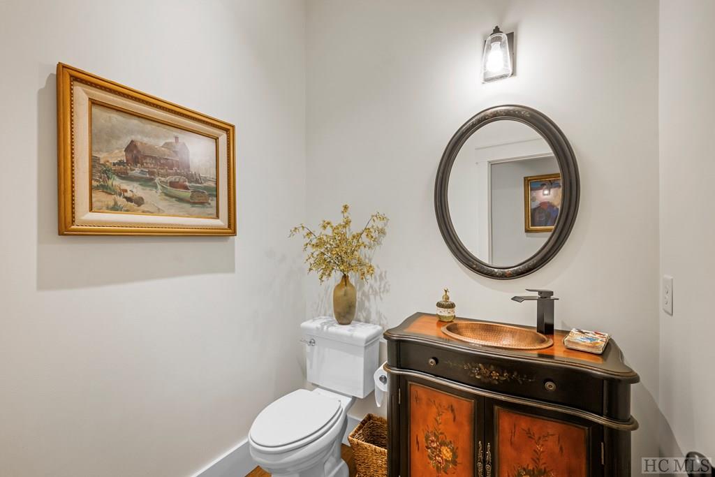 431 Flagstone Road Sapphire, NC 28774 - Photo 32 of 75 Gallery Image 32