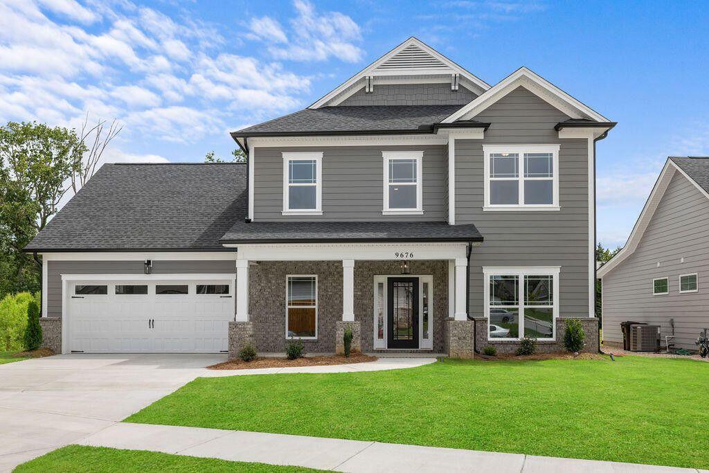 Stock Photo Home under construction