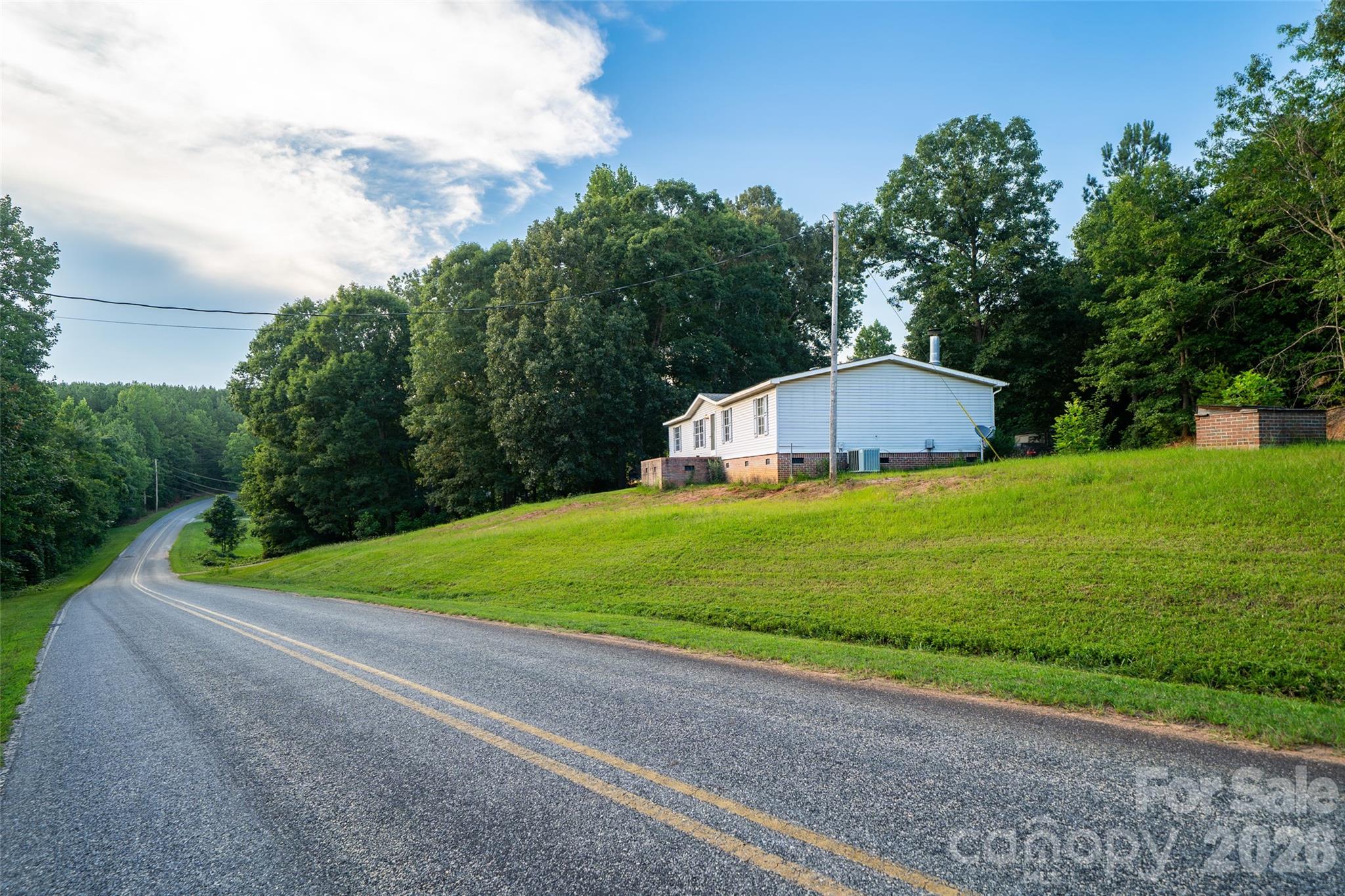 479 Mcdade Road Tryon, NC 28782 - Photo 2 of 28 Gallery Image 2