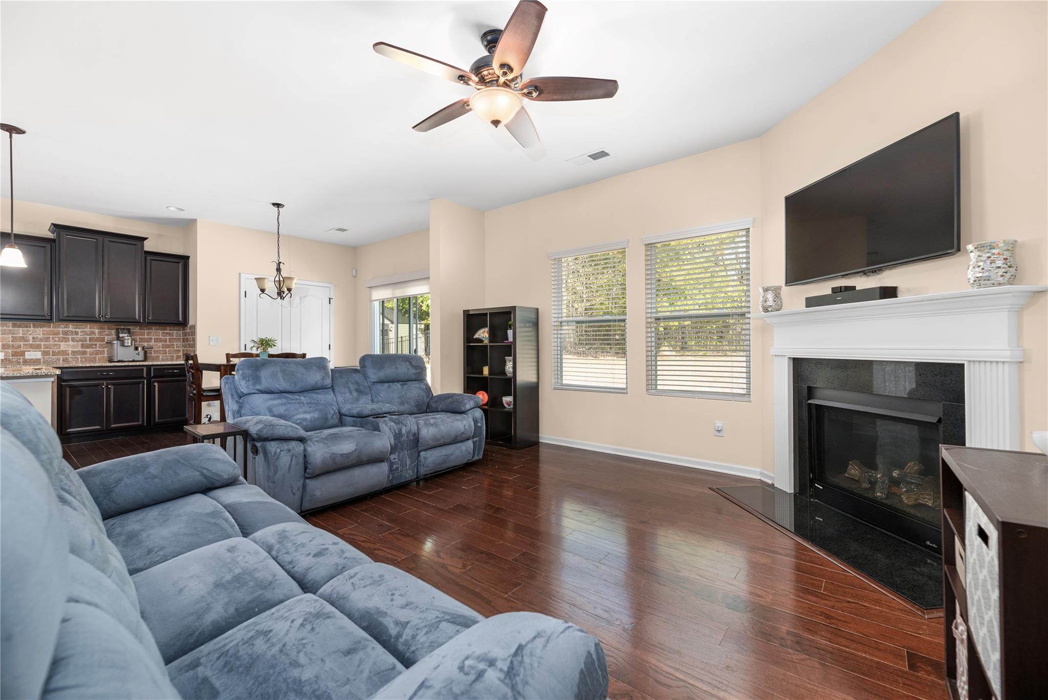 5704 Eleanor Rigby Road Charlotte, NC 28278 - Photo 11 of 35 Gallery Image 11