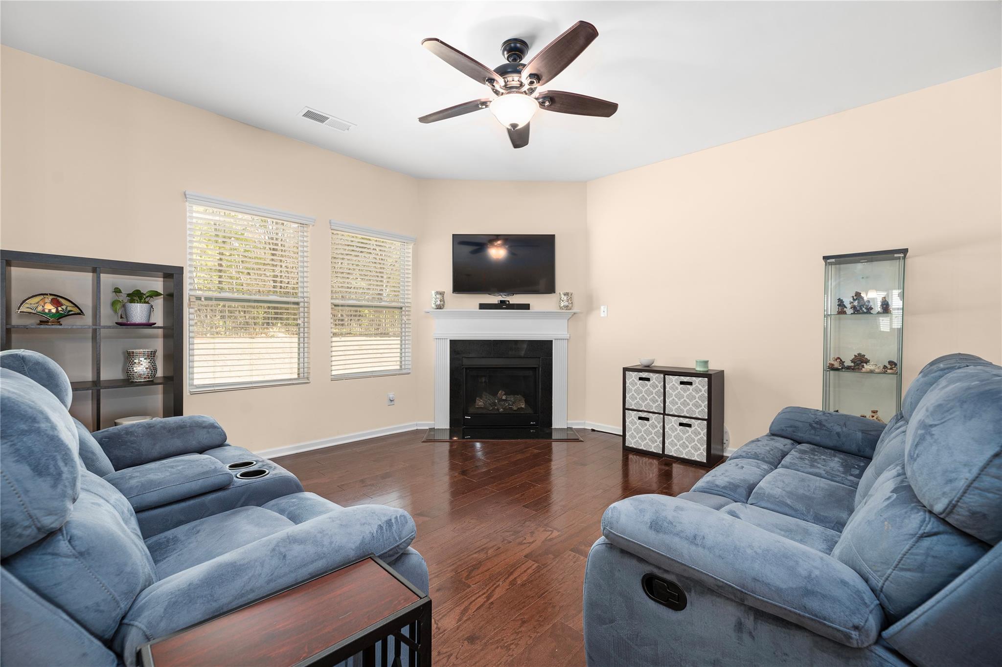 5704 Eleanor Rigby Road Charlotte, NC 28278 - Photo 10 of 35 Gallery Image 10