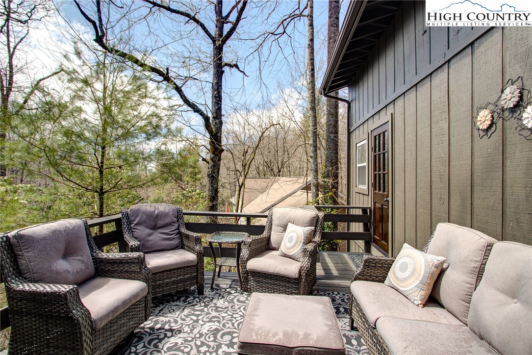 216 Ivy Road Newland, NC 28657 - Photo 24 of 26 a outdoor living space with patio furniture
