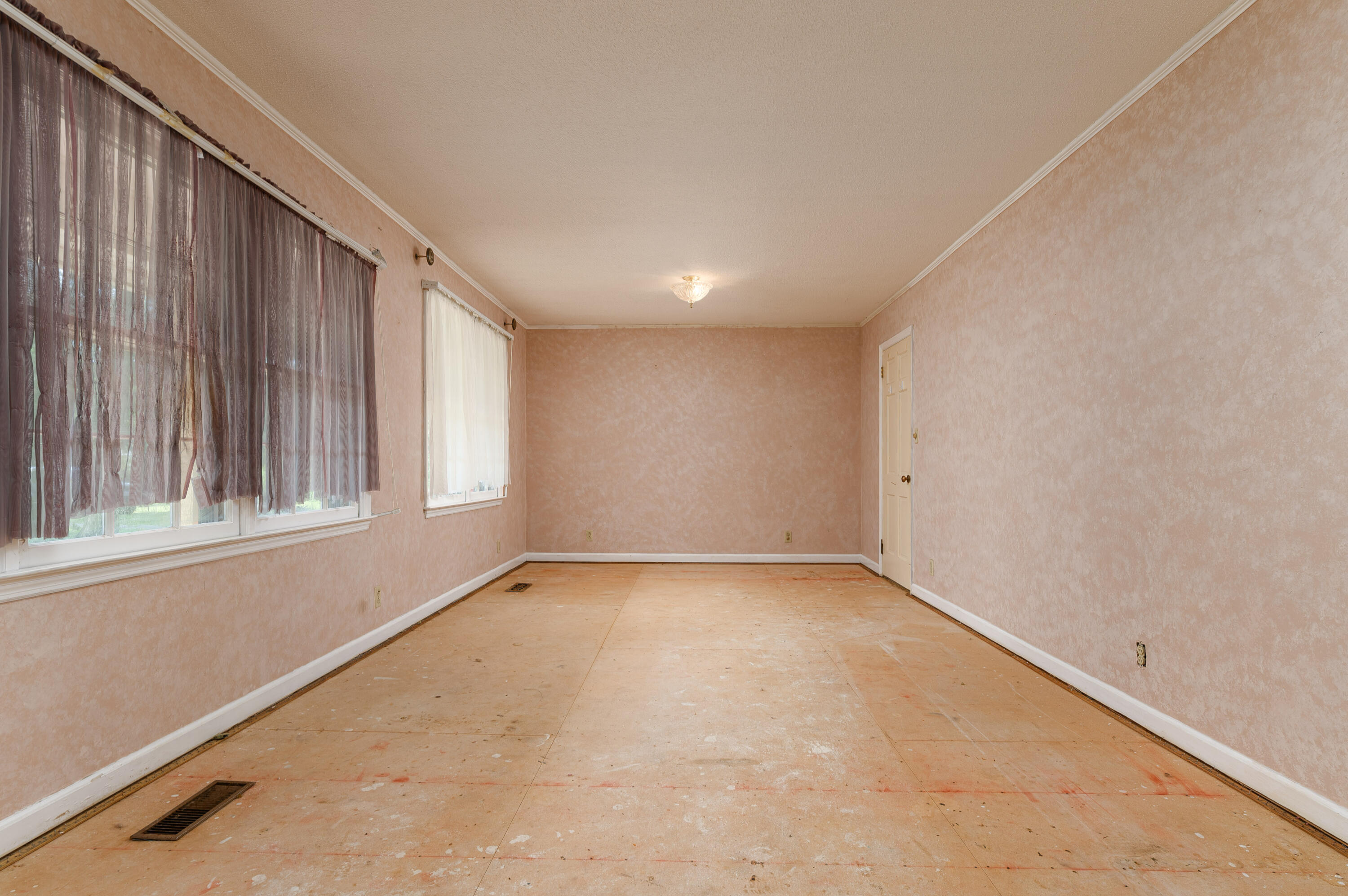 6421 Ooltewah Georgetown Road Ooltewah, TN 37363 - Photo 11 of 16 Dining room