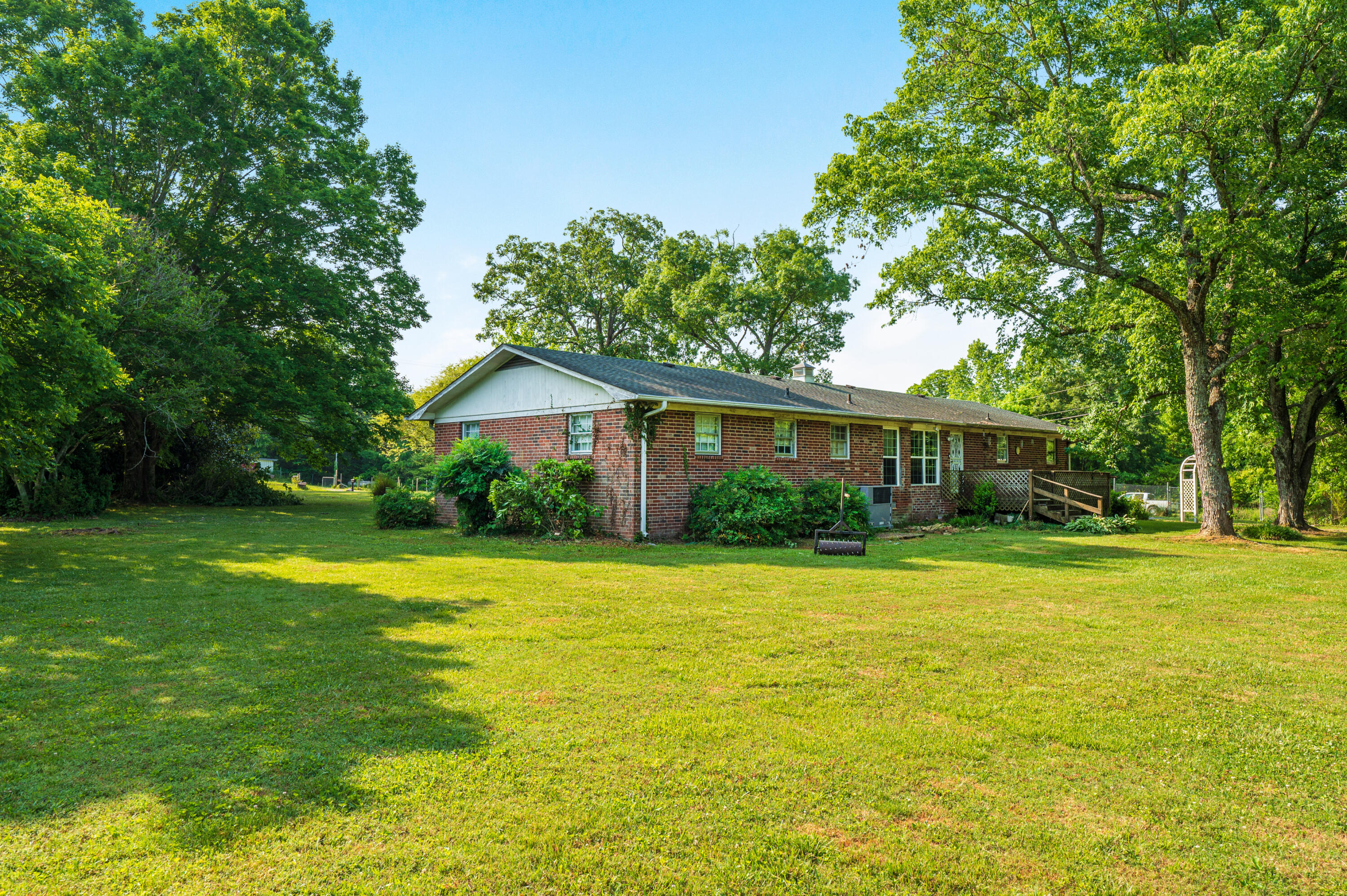 6421 Ooltewah Georgetown Road Ooltewah, TN 37363 - Photo 7 of 16 Side