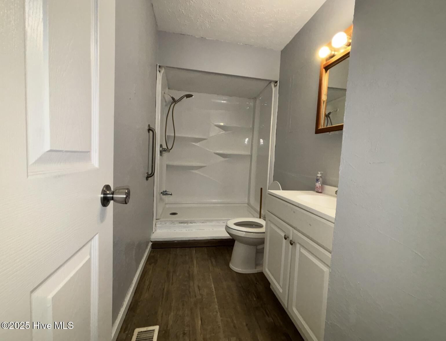 609 Poplar Street Rockingham, NC 28379 - Photo 11 of 16 full bathroom