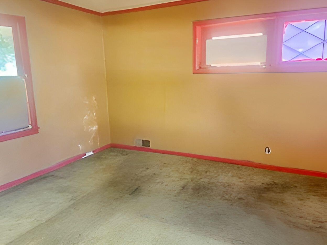 1006 Borger Plainview, TX 79072 - Photo 2 of 15 a view of an empty room