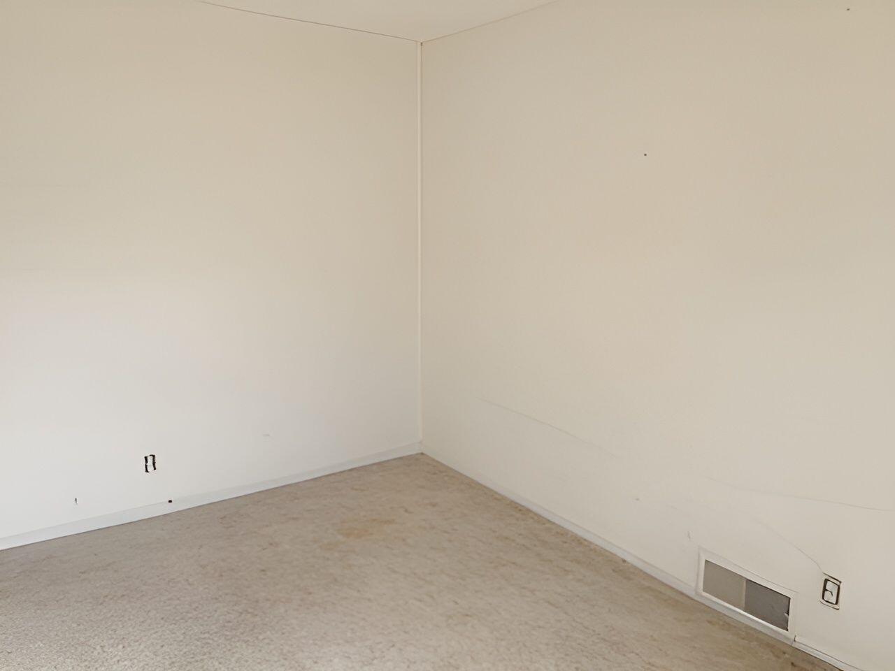 1006 Borger Plainview, TX 79072 - Photo 9 of 15 a view of an empty room