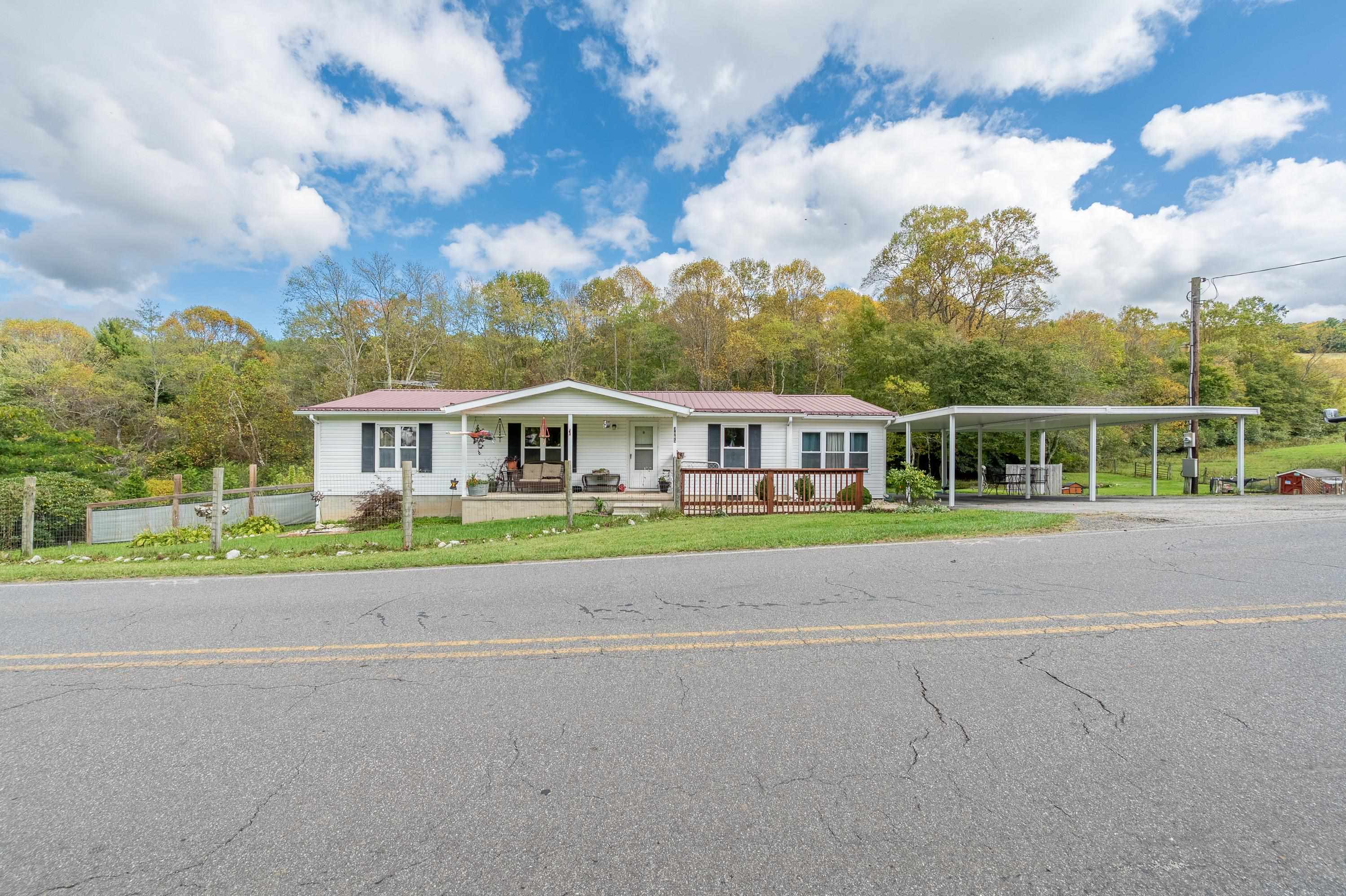 3805 Conner Grove Road Willis, VA 24380 - Photo 4 of 63 Gallery Image 4