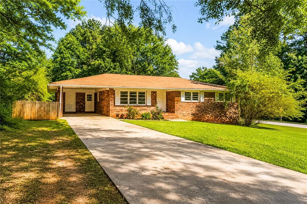 908 East Marable Street Monroe, GA 30656 - Photo 2 of 26