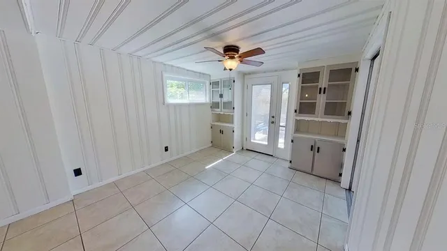 $3,000 | 6374 Hampton Drive North, St. Petersburg, FL 33710