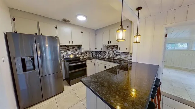 $3,000 | 6374 Hampton Drive North, St. Petersburg, FL 33710