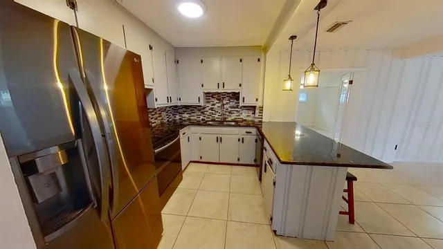 $3,000 | 6374 Hampton Drive North, St. Petersburg, FL 33710