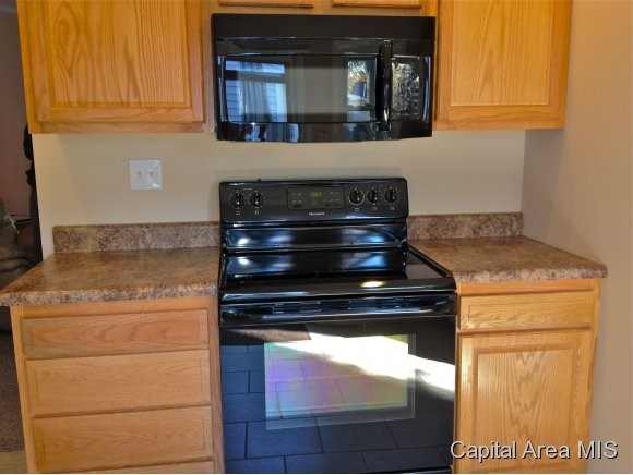 2338 Black Springfield, IL 62702 - Photo 4 of 18