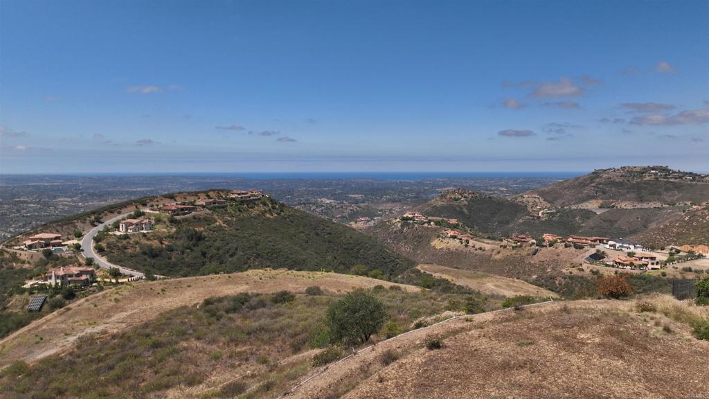 8473-75 Via Rancho Cielo Rancho Santa Fe, CA 92067 - Photo 11 of 31