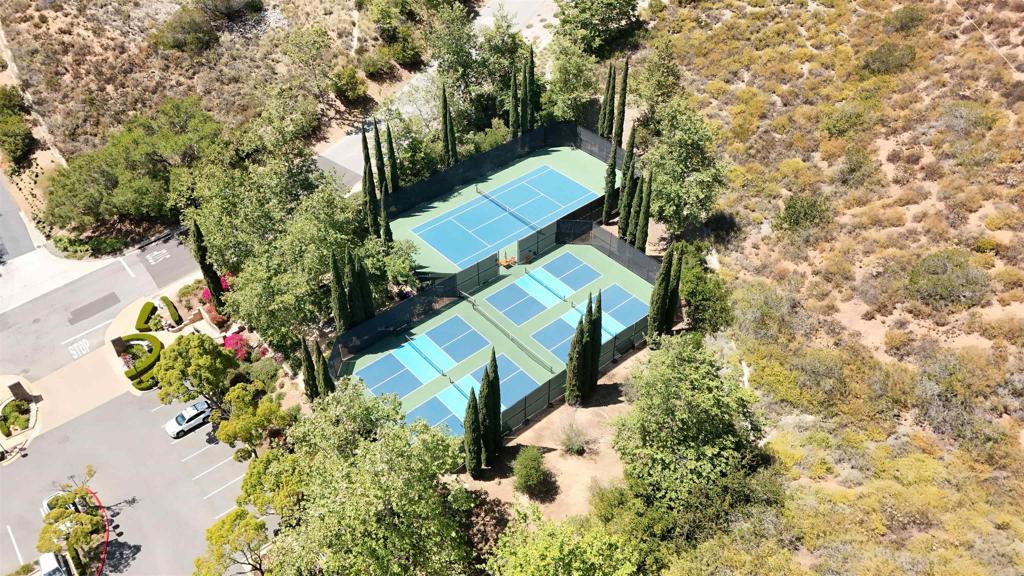 8473-75 Via Rancho Cielo Rancho Santa Fe, CA 92067 - Photo 25 of 31