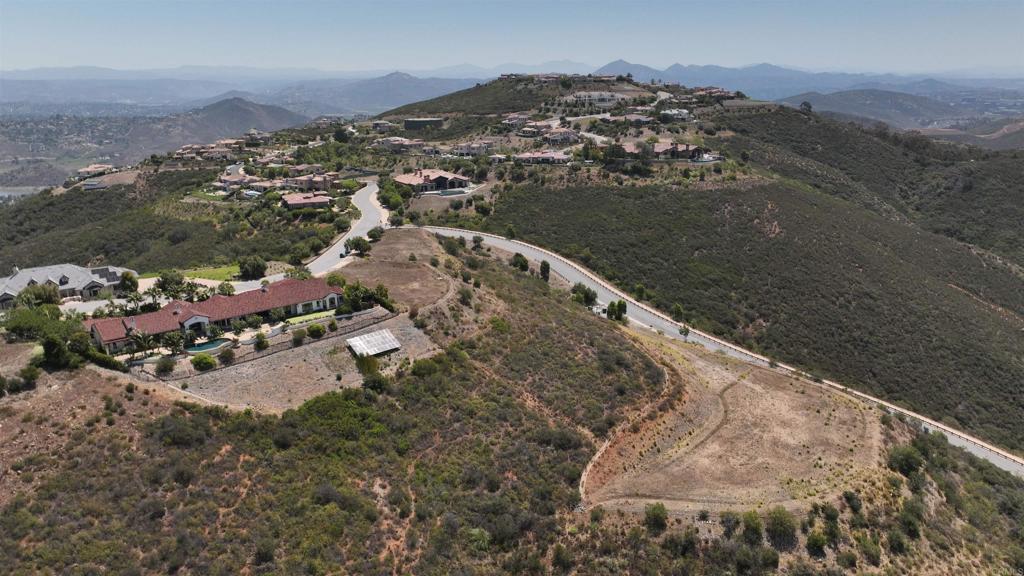 8473-75 Via Rancho Cielo Rancho Santa Fe, CA 92067 - Photo 8 of 31