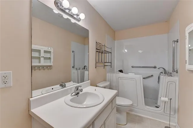 $550,000 | 460 Bay Grove Road Southeast, Loganville, GA 30052