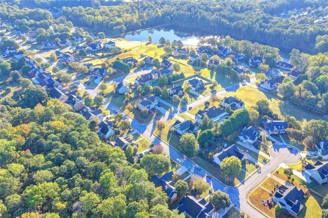 $550,000 | 460 Bay Grove Road Southeast, Loganville, GA 30052