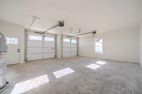 $419,900 | 170 Belvedere Circle, Savannah, TN 38372