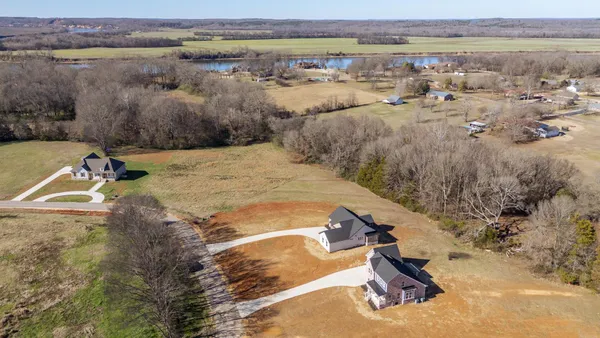 $419,900 | 170 Belvedere Circle, Savannah, TN 38372