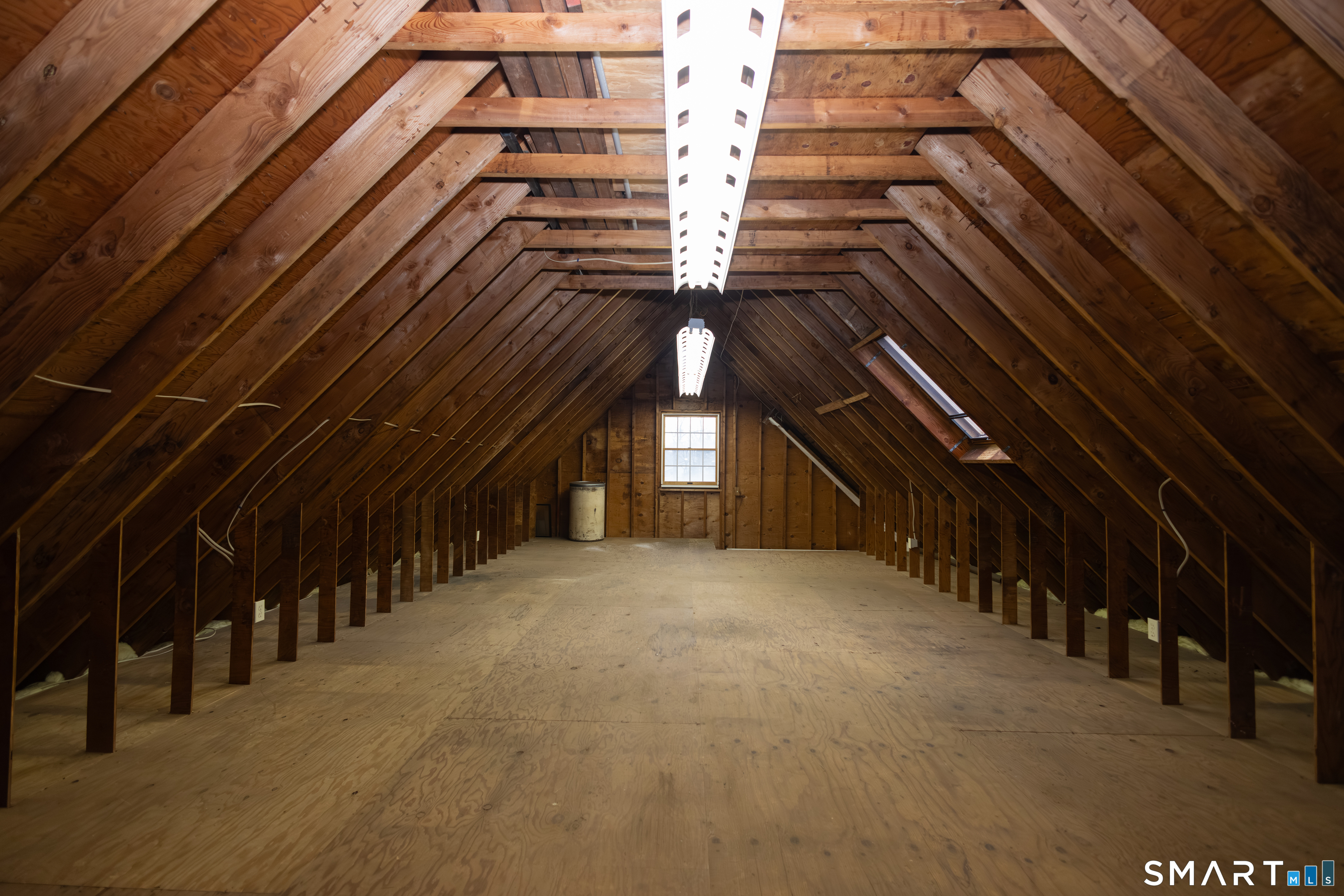 352 Carter Lane Southington, CT 06489 - Photo 13 of 40 a view of entryway