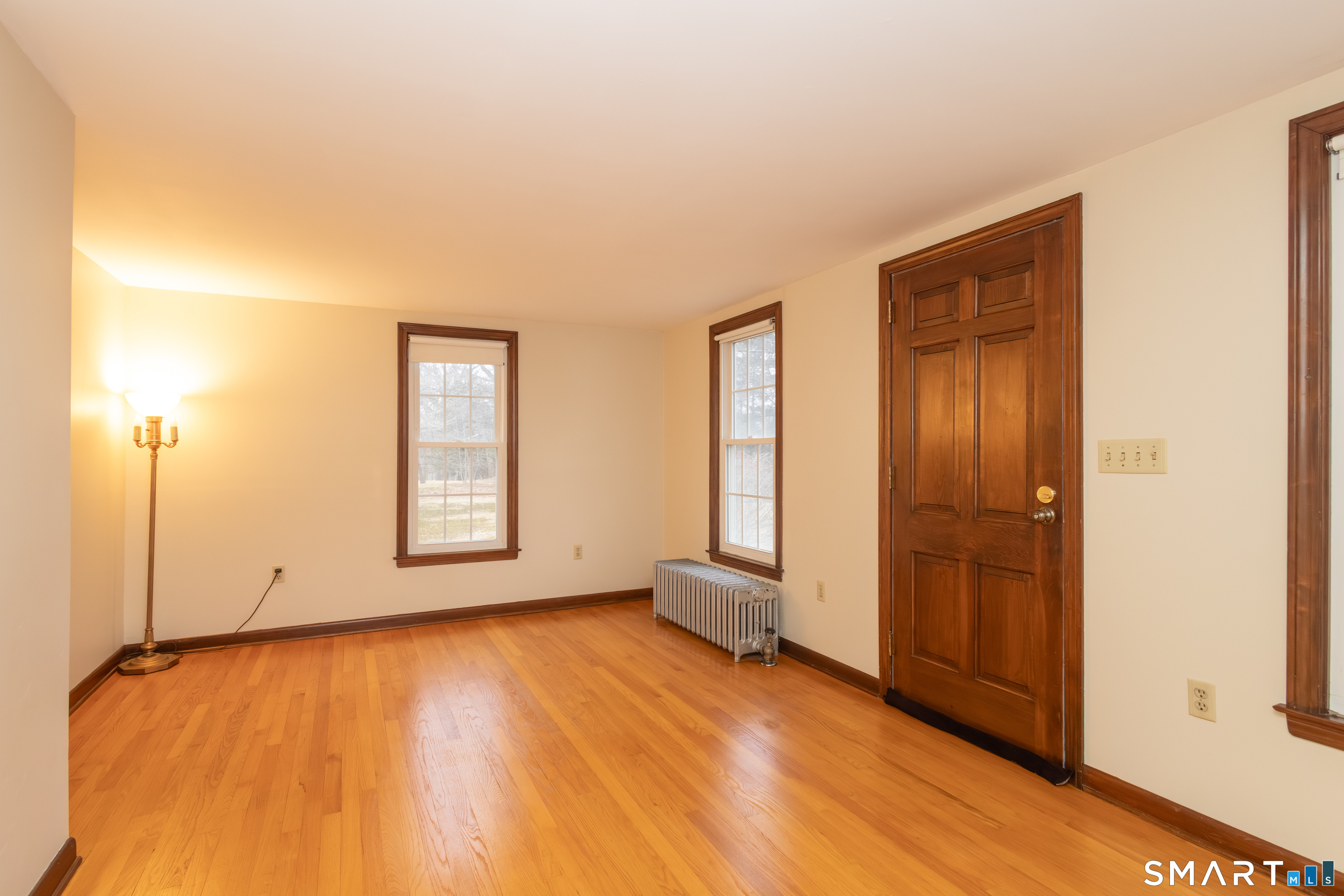 352 Carter Lane Southington, CT 06489 - Photo 27 of 40 an empty room with windows