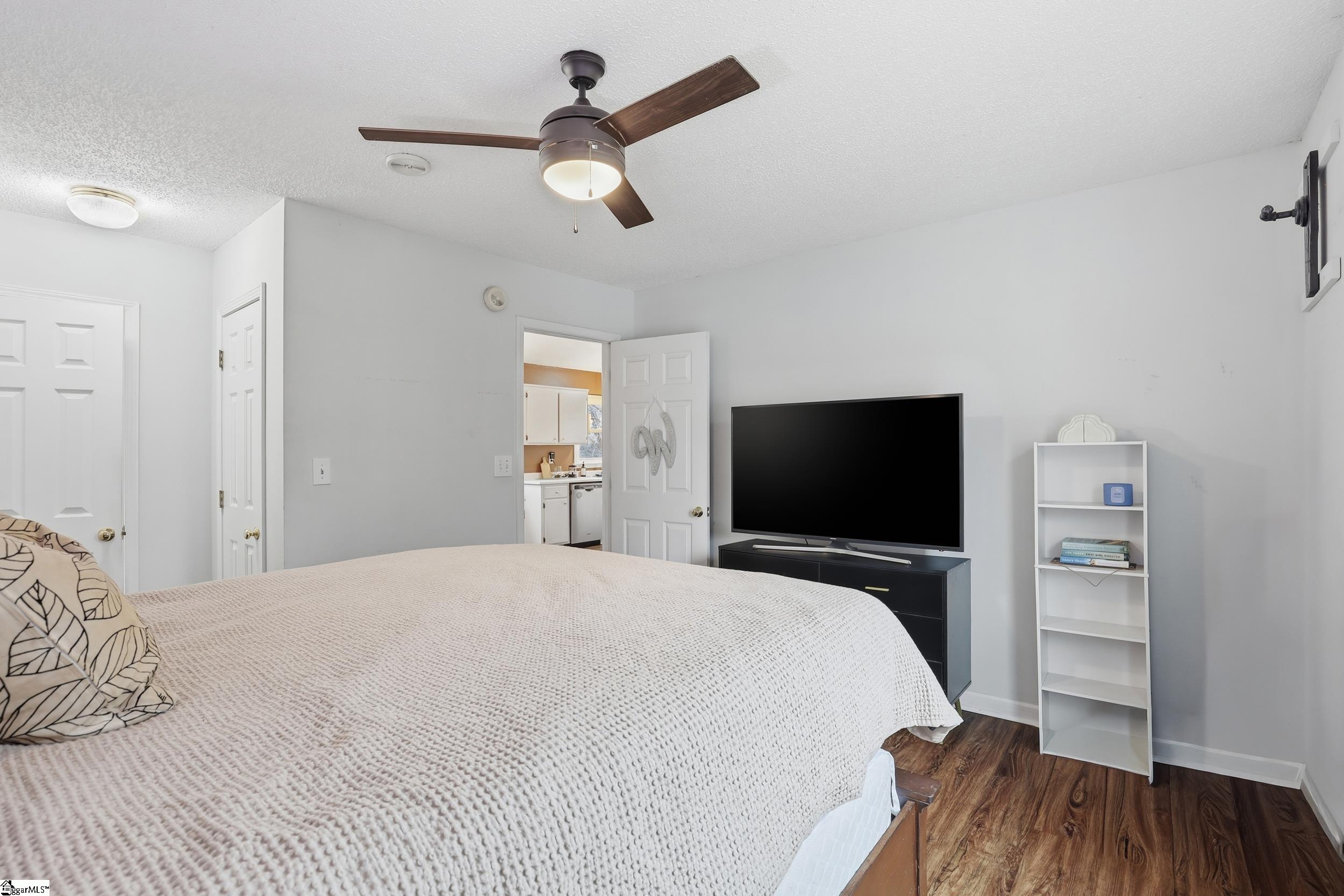 448 Timberview Lane Simpsonville, SC 29681 - Photo 12 of 31