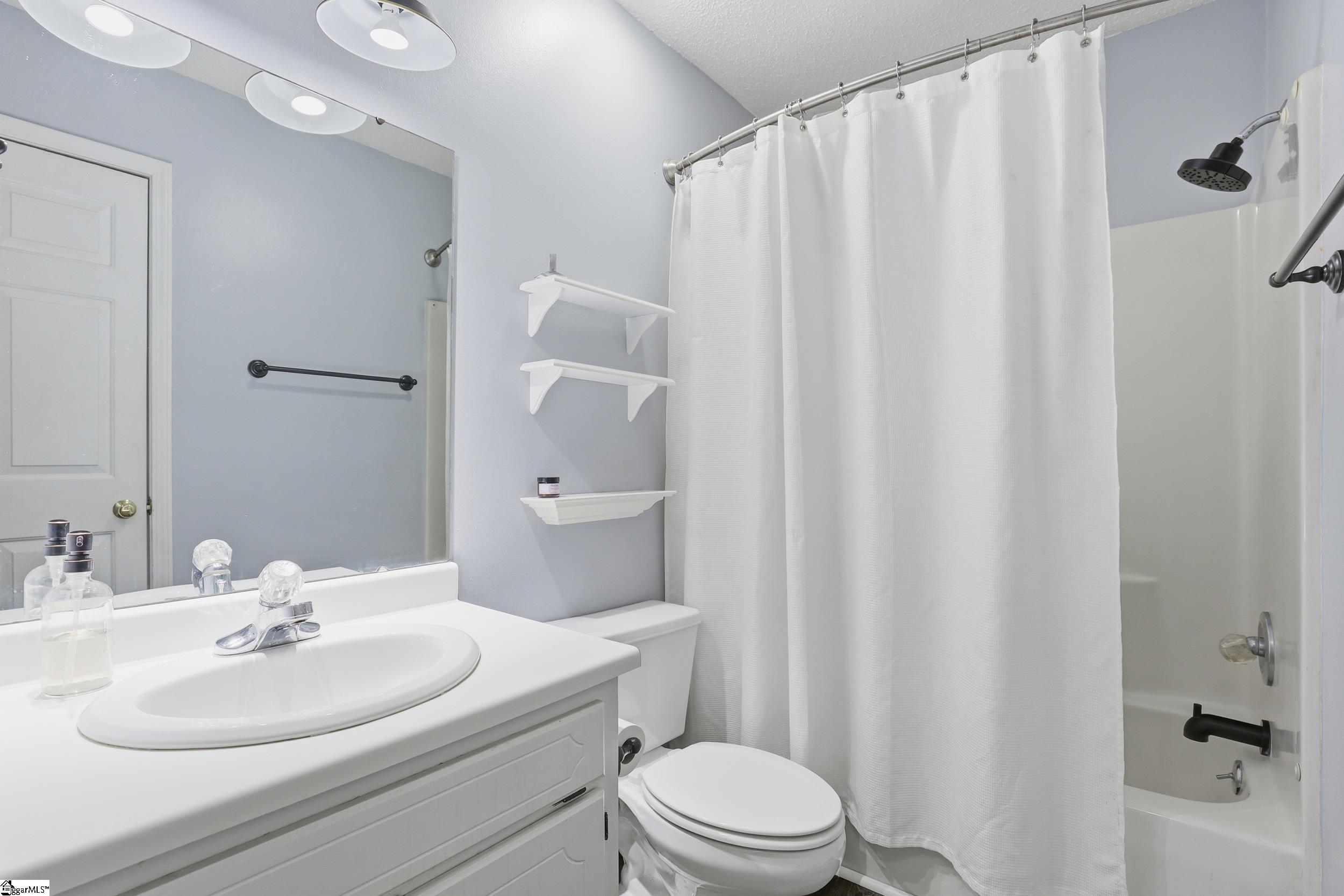 448 Timberview Lane Simpsonville, SC 29681 - Photo 13 of 31