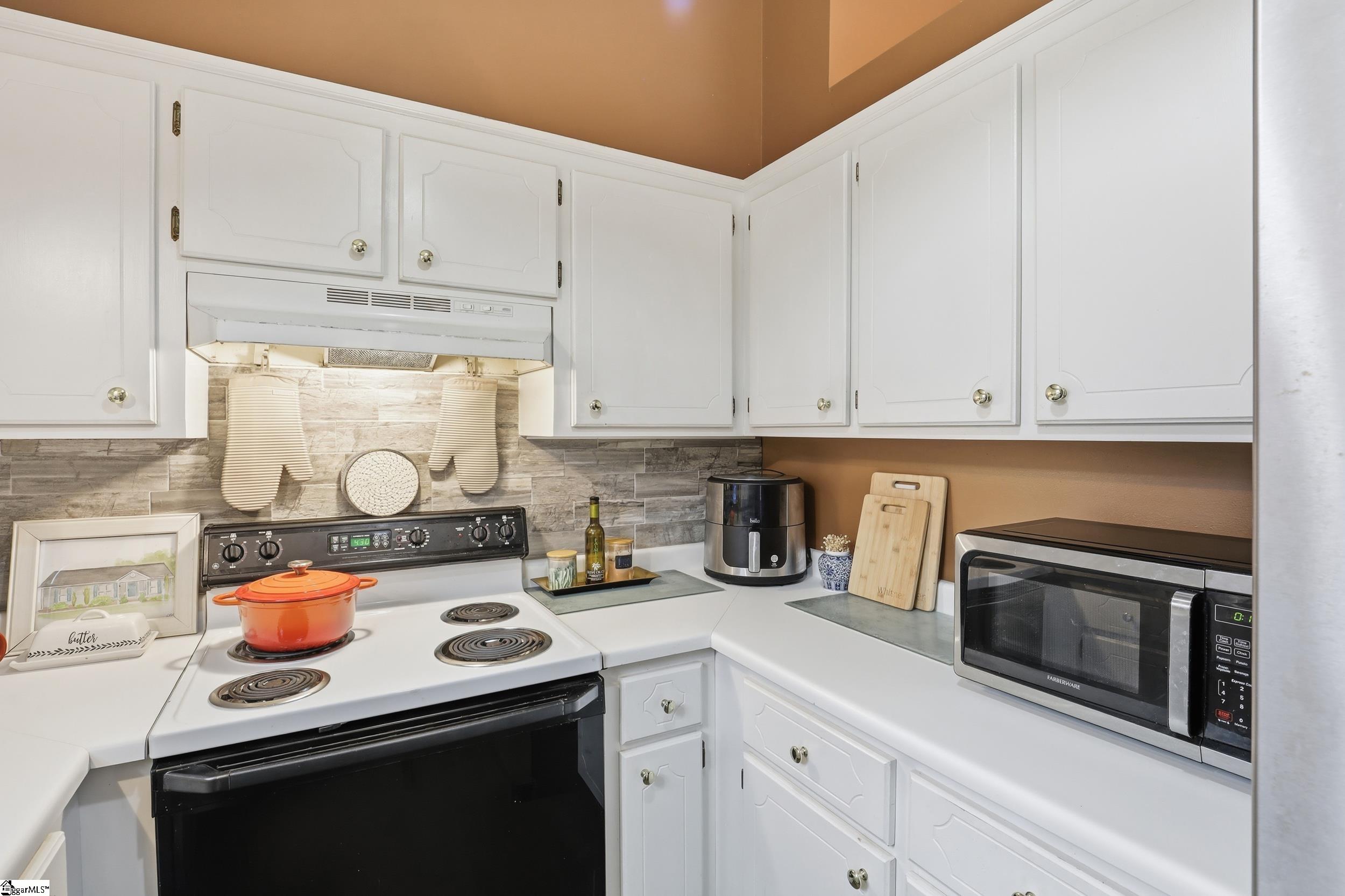 448 Timberview Lane Simpsonville, SC 29681 - Photo 9 of 31