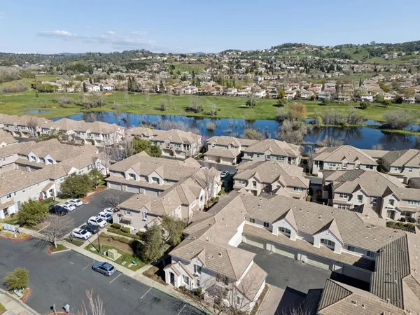 $425,000 | 1009 Esplanade Circle, Folsom, CA 95630