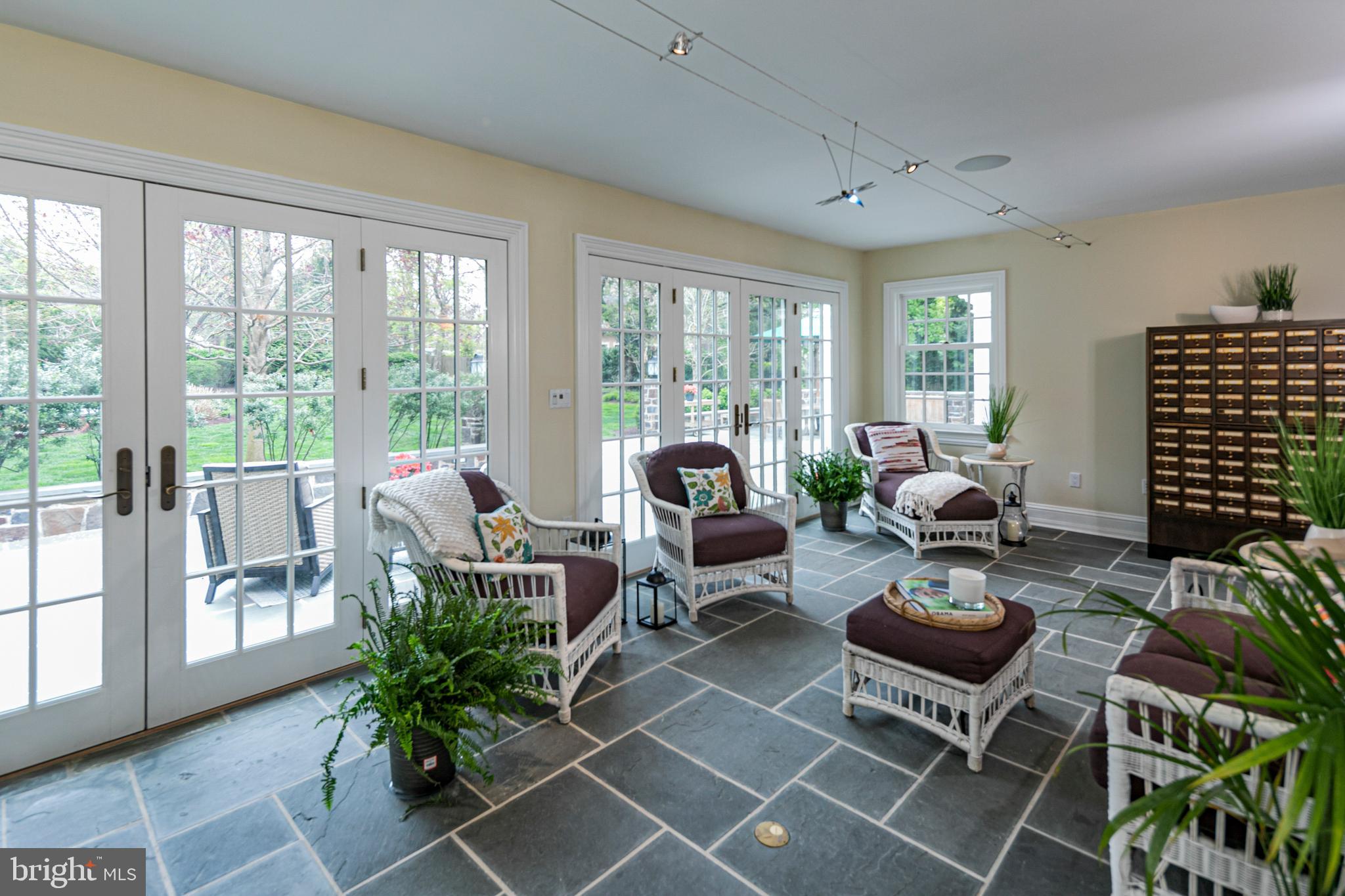 144 Hodge Road Princeton, NJ 08540 - Photo 7 of 44