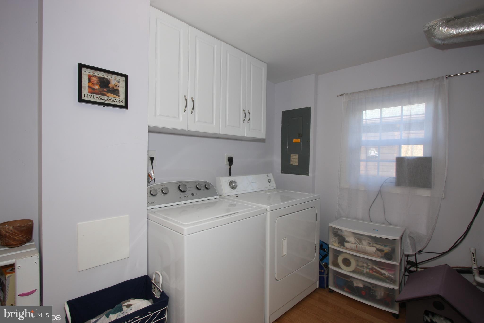 781 Powhatan Beach Road Pasadena, MD 21122 - Photo 11 of 21 Interior (General)