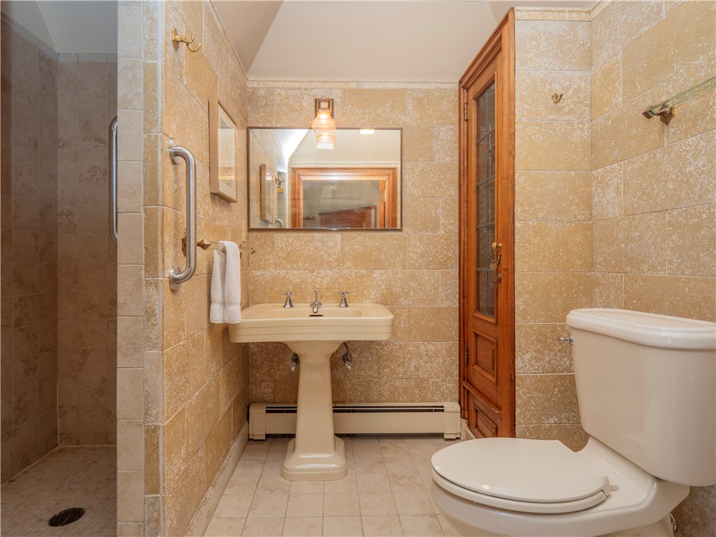 57 Ledge Road, Unit 2 Newport, RI 02840 - Photo 41 of 50 2nd Bedroom Bath w/Shower