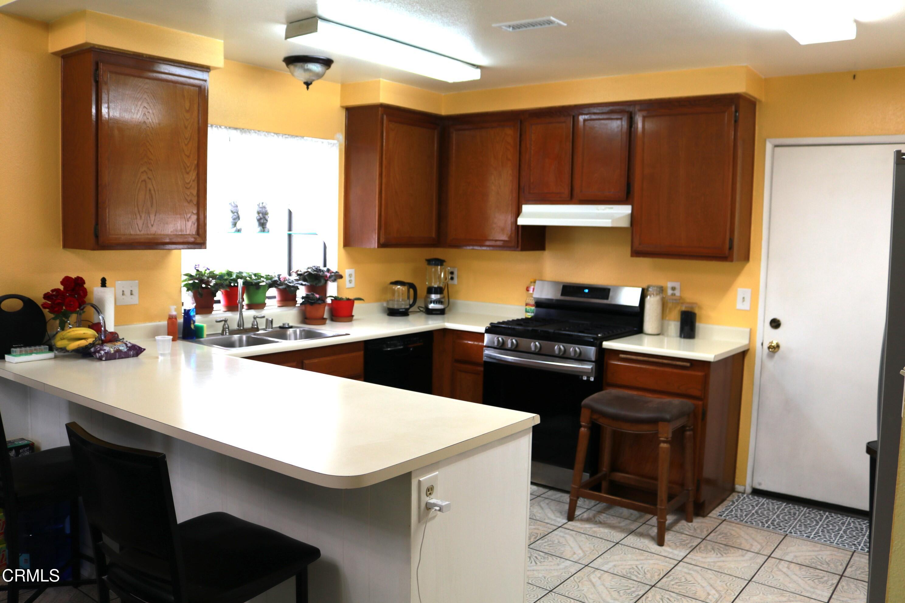 6232 Country View Lane Riverside, CA 92504 - Photo 5 of 20 IMG_3365