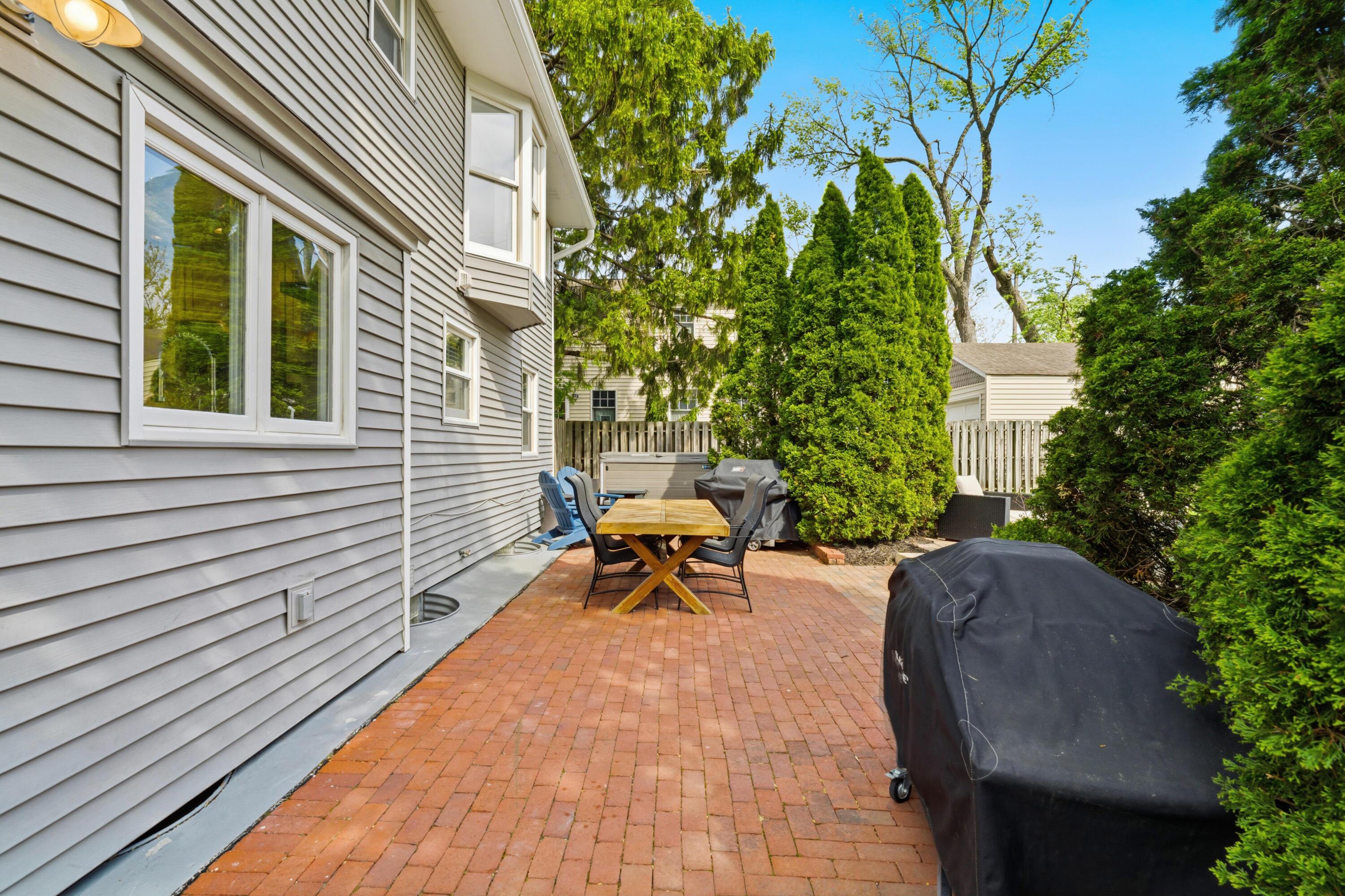 2255 Cranford Road Columbus, OH 43221 - Photo 51 of 67 Patio
