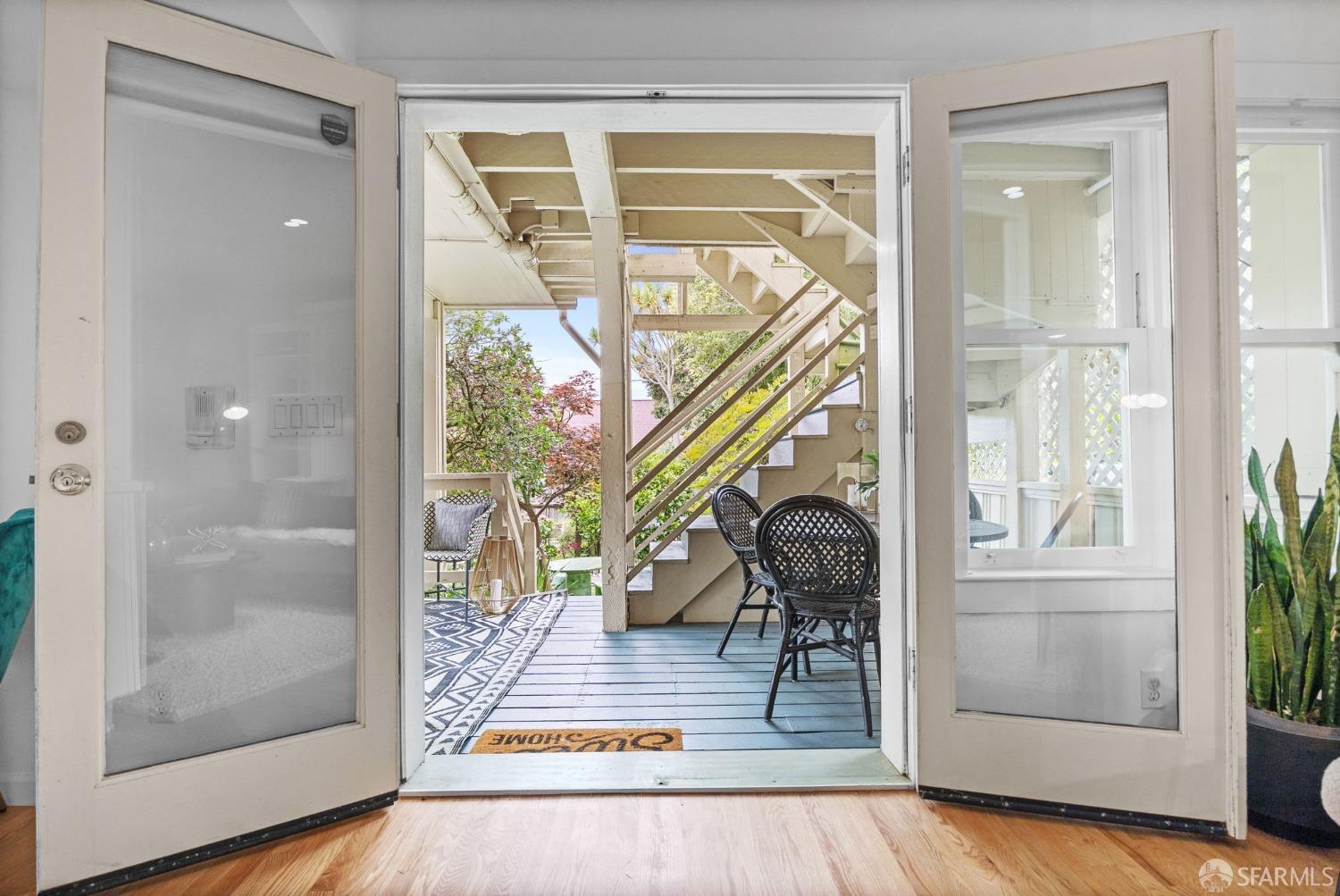 333 Cherry Street, Unit B San Francisco, CA 94118 - Photo 5 of 34 a view of an entryway with wooden floor and door