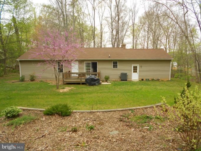 164 Johnson Road Conowingo, MD 21918 - Photo 4 of 14 Exterior (Rear)