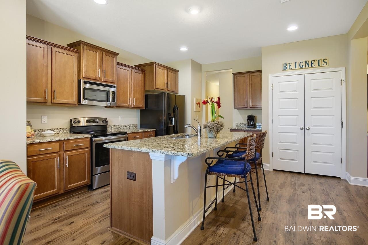 27205 Valamour Boulevard Loxley, AL 36551 - Photo 5 of 23 Kitchen