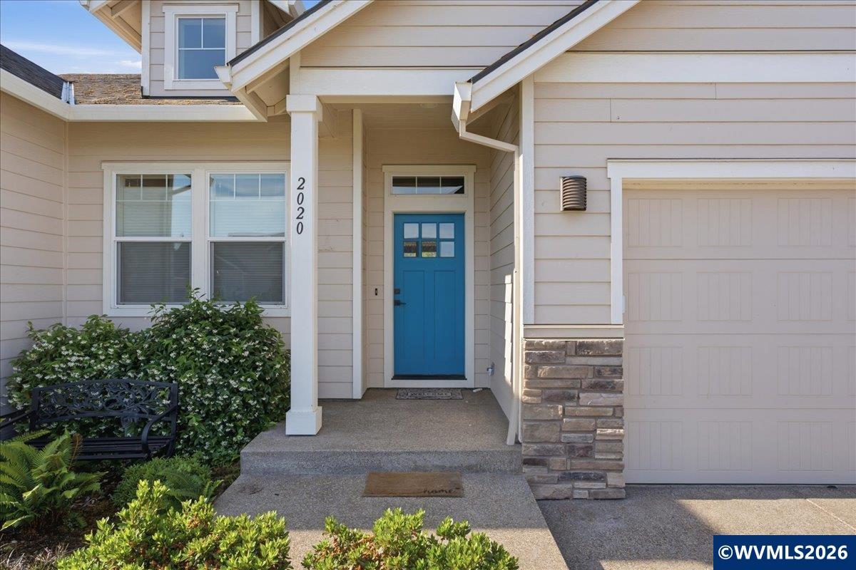 2020 Northeast Evergreen Avenue Albany, OR 97321 - Photo 5 of 29