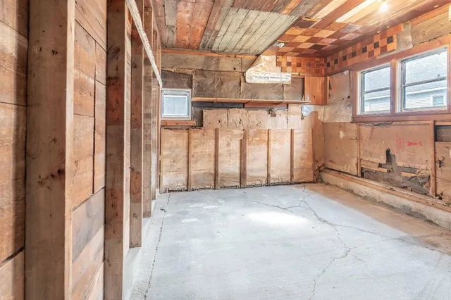 $145,000 | 915 South Union Avenue, Fergus Falls, MN 56537