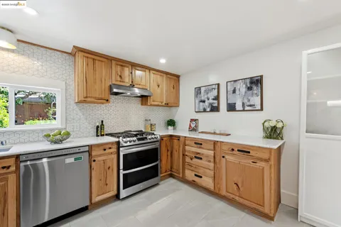 $549,000 | 3226 Star Avenue, Oakland, CA 94619