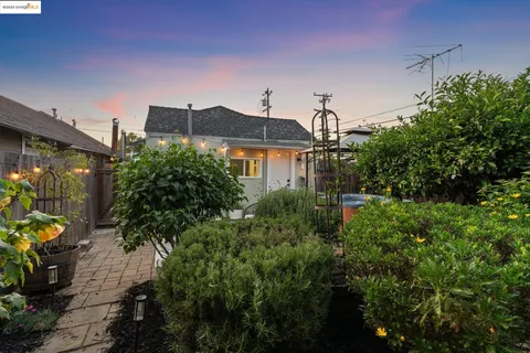 $549,000 | 3226 Star Avenue, Oakland, CA 94619