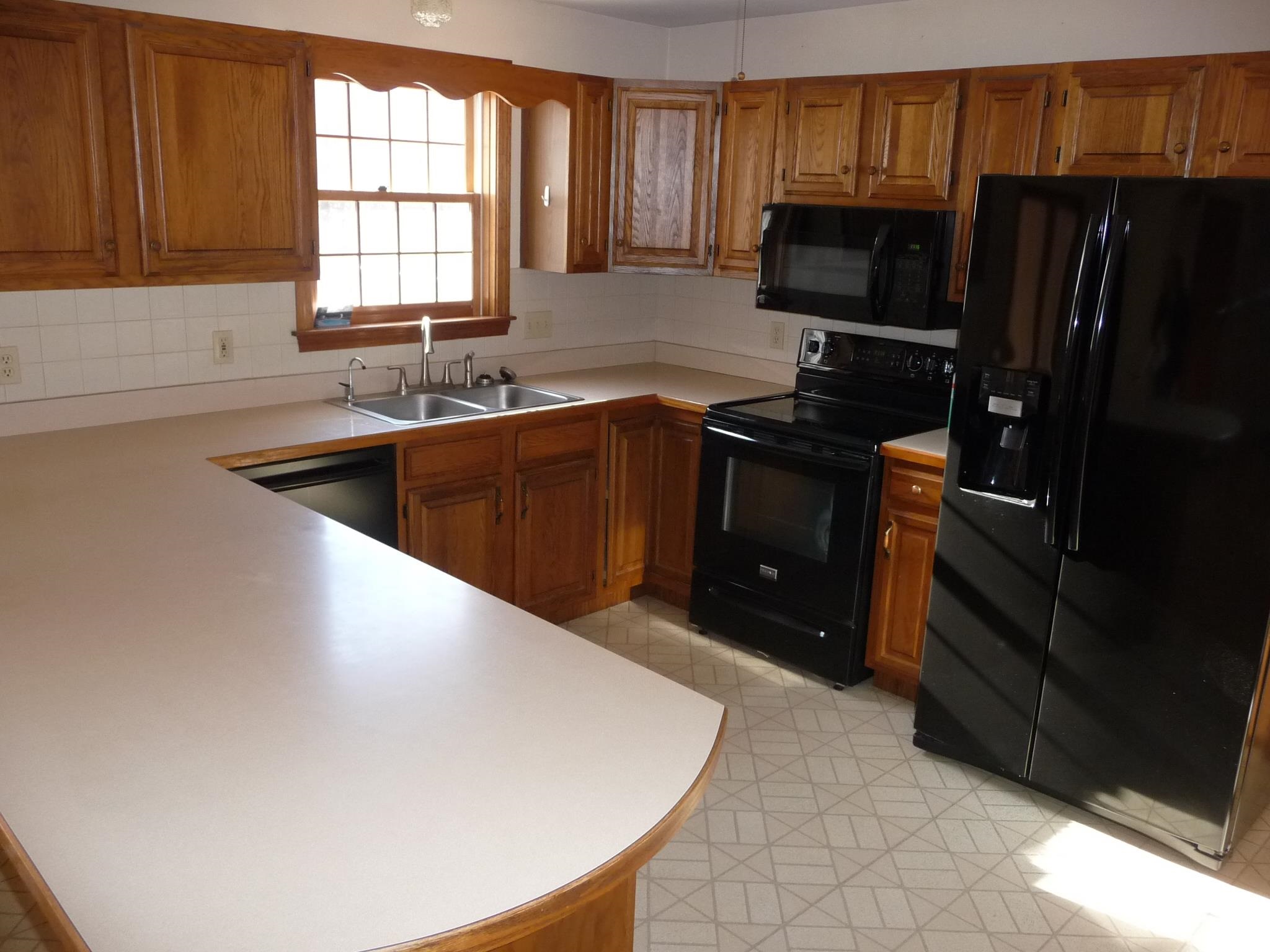 176 North Road Candia, NH 03034 - Photo 17 of 39